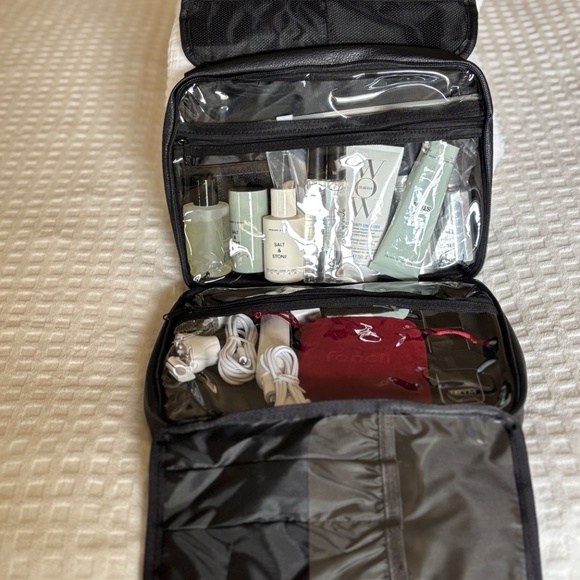 Seint Travel Toiletry Bag - Picture 3 of 6